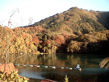 初秋の秋山川